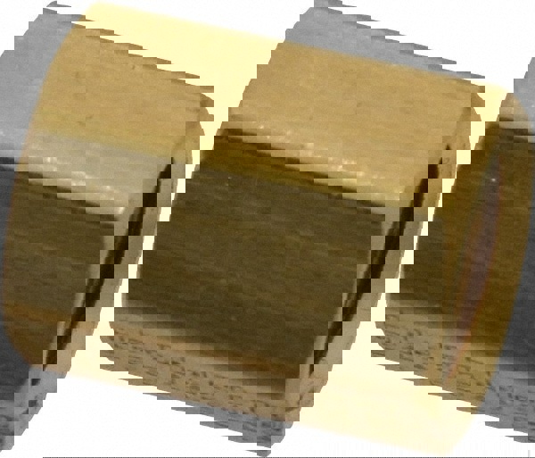 Brass Flared Tube Inverted Union: 3/16